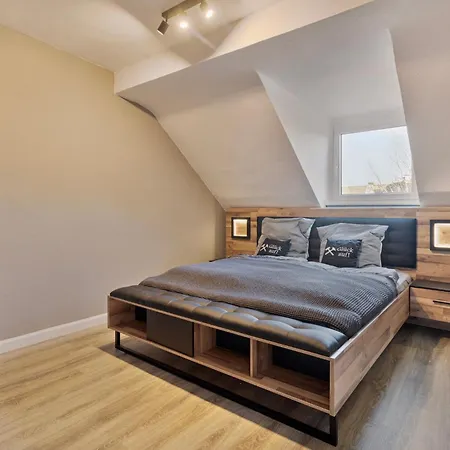 Zeche Trifft By Cordis Sky Fuer Bis Zu 4 Personen 5 Minuten Zur Messe Oder Hauptbahnhof Apartment Essen