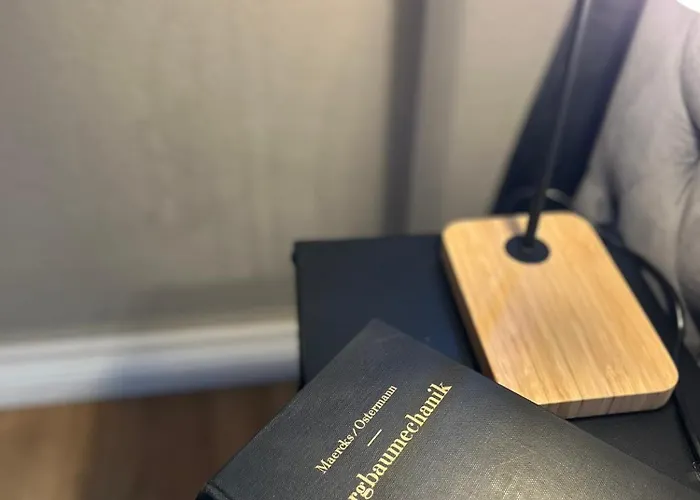 Zeche Trifft By Cordis Sky Fuer Bis Zu 4 Personen 5 Minuten Zur Messe Oder Hauptbahnhof * Essen